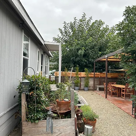 Villa Eastside Costa Mesa House